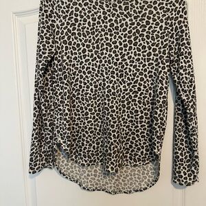 Old Navy Animal Print Long Sleeve Blouse